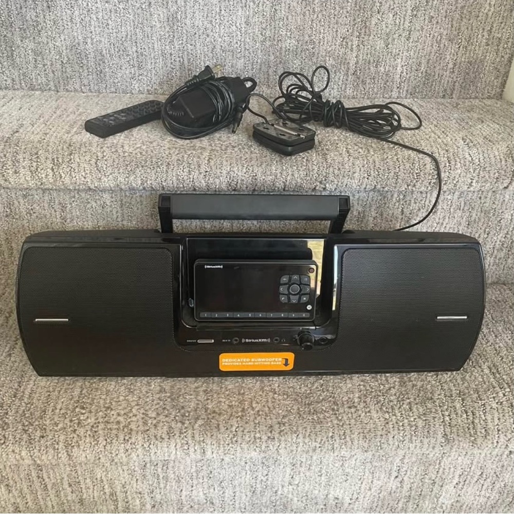 Sirius XM Portable Speaker Dock